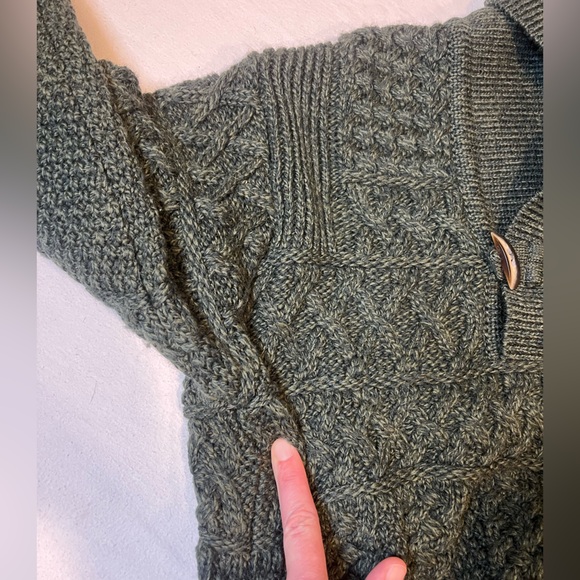 Aran Crafts Irish Cable Knit Forest Green Shawl Collar Sweater 100% Merino Wool - Picture 12 of 14